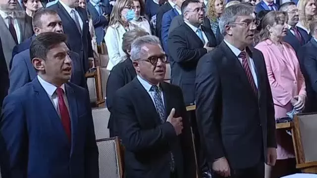 Bulgaristan'ın yeni parlamentosu ilk oturumunu yaptı
