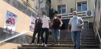 Göztepe Mahallesi: CİNAYET İŞLEDİKTEN SONRA YURTDIŞINA KAÇMAYA ÇALIŞAN ŞÜPHELİ TUTUKLANDI Göztepe Mahallesi: CİNAYET İŞLEDİKTEN SONRA YURTDIŞINA KAÇMAYA ÇALIŞAN ŞÜPHELİ TUTUKLANDI