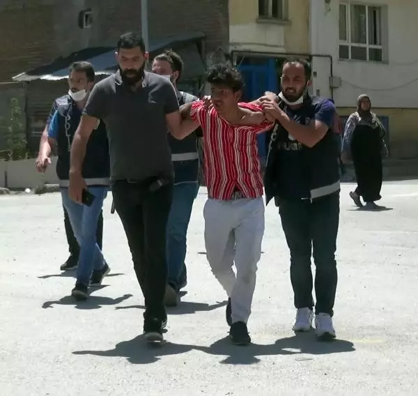 Son dakika haberleri | ÇOCUKLARIN BAŞLATTIĞI KAVGADA ORTALIK SAVAŞ ALANINA DÖNDÜ