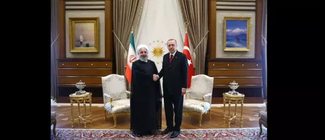 Cumhurbaşkanı Erdoğan, İran Cumhurbaşkanı Ruhani ile telefonda görüştü Cumhurbaşkanı Erdoğan, İran Cumhurbaşkanı Ruhani ile telefonda görüştü