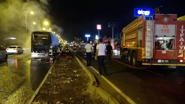 Diyarbakır'da faciadan dönüldü: Yolcu otobüsü seyir halindeyken cayır cayır yandı