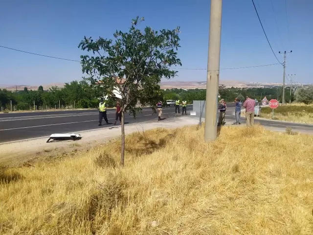 Elazığ'da iki otomobil çarpıştı: 6 yaralı