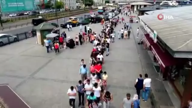 Eminönü'nde Adalar seferlerinde yoğunluk