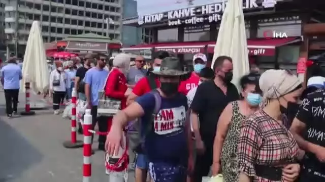Eminönü'nde Adalar seferlerinde yoğunluk