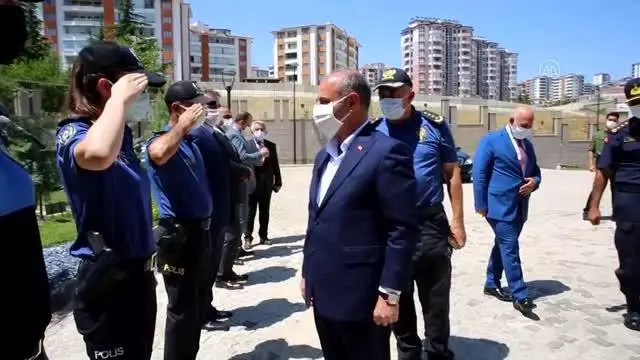 Emniyet Genel Müdürü Aktaş, teşkilat mensupları ve aileleriyle bayramlaştı
