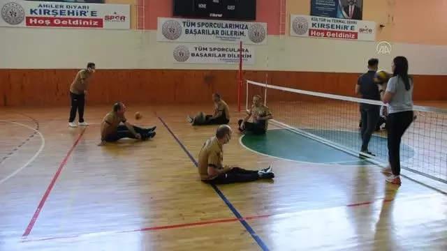 Engelli gazilerinde yer aldığı oturarak voleybol takımı 4 ayda 'süper' başarı gösterdi