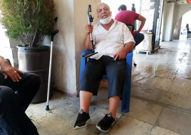 Eşinin bileziğini satarak aldığı aldığı akülü aracı bayram ziyaretinde çalındı