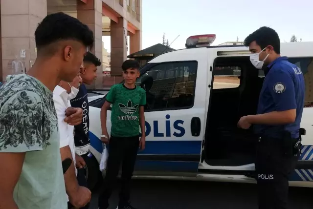 Eşinin bileziğini satarak aldığı aldığı akülü aracı bayram ziyaretinde çalındı