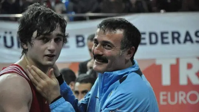 Avrupa şampiyonu eski milli boksör Resul Küçük, evinde ölü bulundu Avrupa şampiyonu eski milli boksör Resul Küçük, evinde ölü bulundu