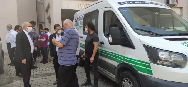 Eski damadı tarafından bıçaklanan Kocaeli Gümüşhane Dernekler Federasyonu Başkanı Süleyman Olgun öldü Eski damadı tarafından bıçaklanan Kocaeli Gümüşhane Dernekler Federasyonu Başkanı Süleyman Olgun öldü