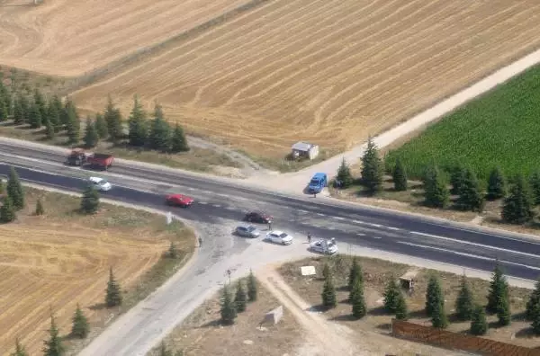 Son dakika haberleri... ESKİŞEHİR - Jandarma ekipleri helikopter destekli trafik denetimi gerçekleştirdi