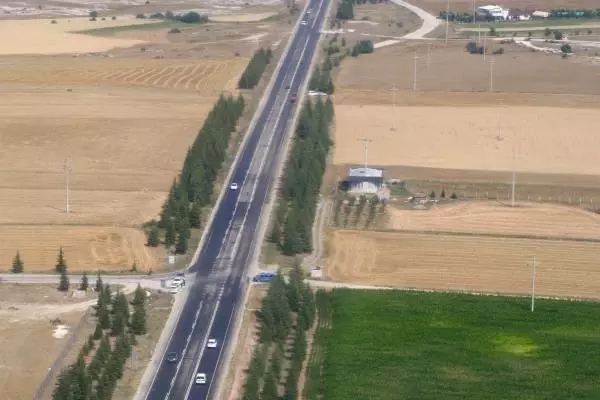 Son dakika haberleri... ESKİŞEHİR - Jandarma ekipleri helikopter destekli trafik denetimi gerçekleştirdi