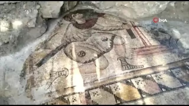 Evinin avlusunda tarihi hazine çıktı, taşınması 3 yıl sürdü