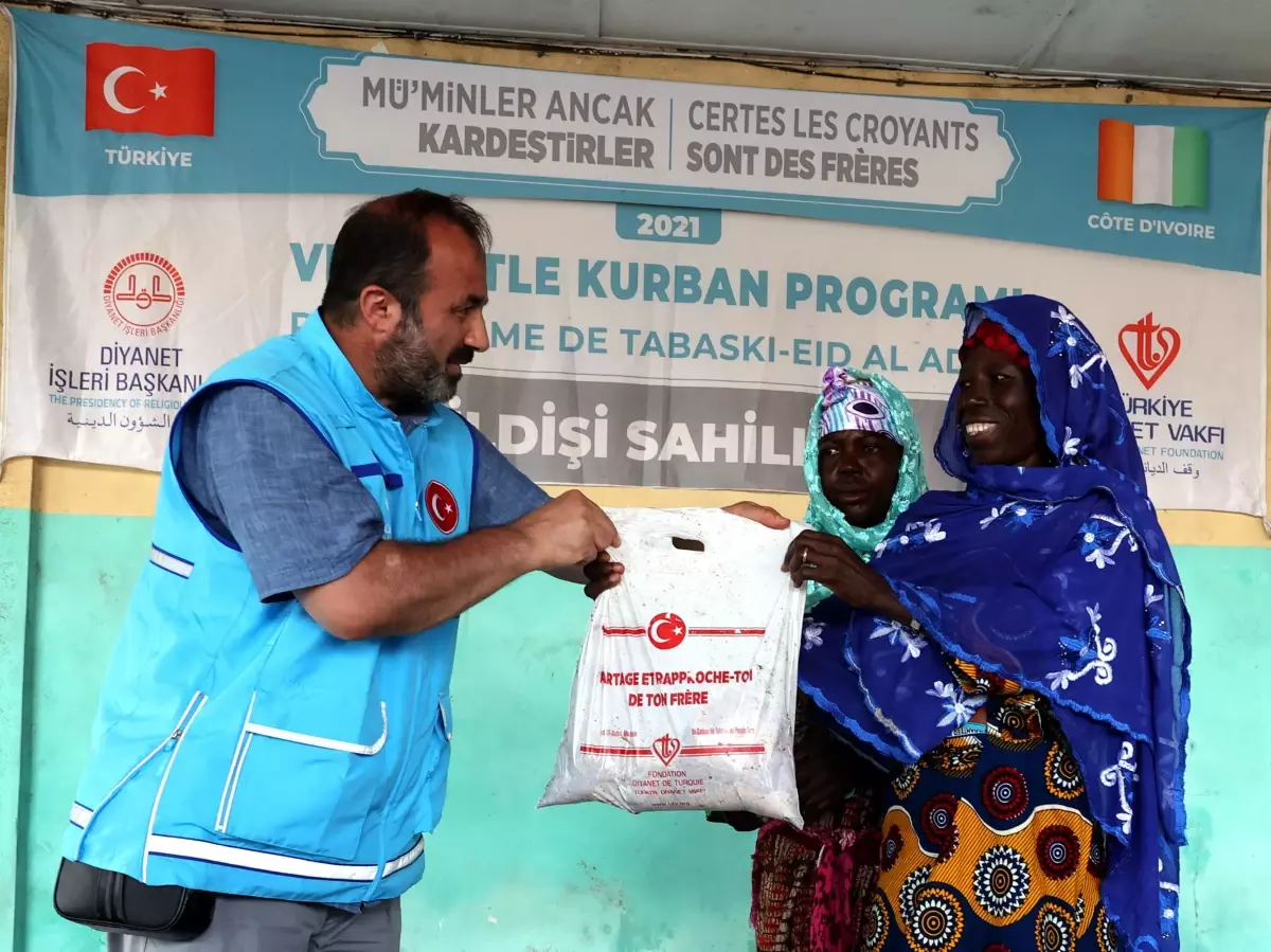 Fildişi Sahili'nde ihtiyaç sahiplerine kurban eti ulaştırıldı