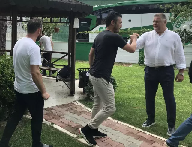 Giresunspor'da bayramlaşma töreni Giresunspor'da bayramlaşma töreni