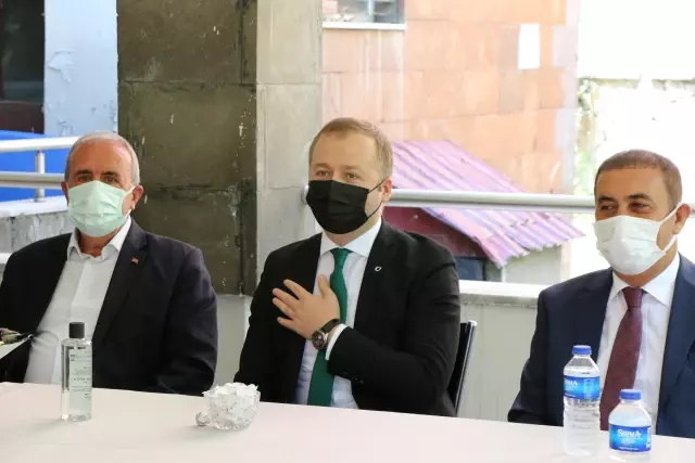 Hizan'da bayramlaşma töreni