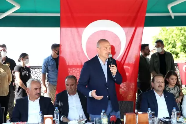 İçişleri Bakanı Soylu, Şırnak'taki Temasları Kapsamında Bayramlaşma Programına Katıldı İçişleri Bakanı Soylu, Şırnak'taki Temasları Kapsamında Bayramlaşma Programına Katıldı