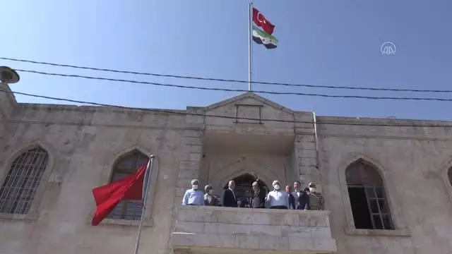 İçişleri Bakanı Soylu, Zeytin Dalı bölgesinde görev yapan güvenlik güçleriyle bayramlaştı