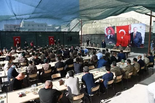 Son dakika... İçişleri Bakanı Süleyman Soylu Afrin'de incelemelerde bulundu (2)- Yeniden