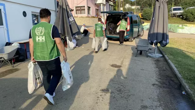 İHH, Bosna Hersek genelinde 7 bin kişiye kurban eti ulaştıracak