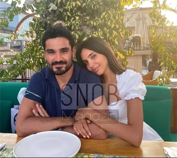 İlkay Gündoğan Alaçatı'da aşkını ilan etti
