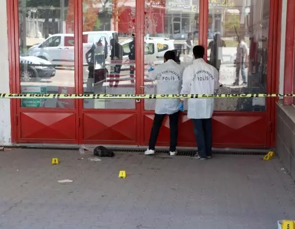 ISPARTA'DA İŞYERİNE POMPALI TÜFEKLİ SALDIRI