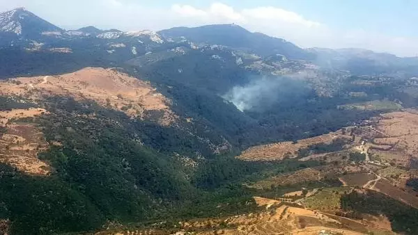 Son dakika haberleri: Orman yangını kontrol altına alındı (2)