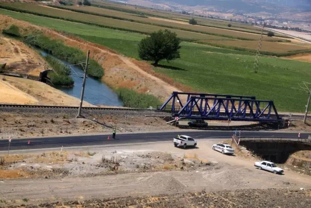 Kahramanmaraş'ta helikopter ile havadan trafik denetimi