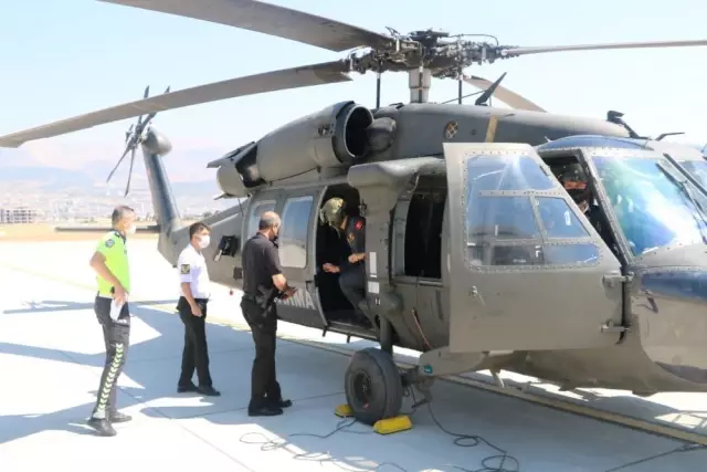 Son dakika haber: KAHRAMANMARAŞ - Polis ve jandarma ekipleri helikopter destekli trafik denetimi gerçekleştirdi
