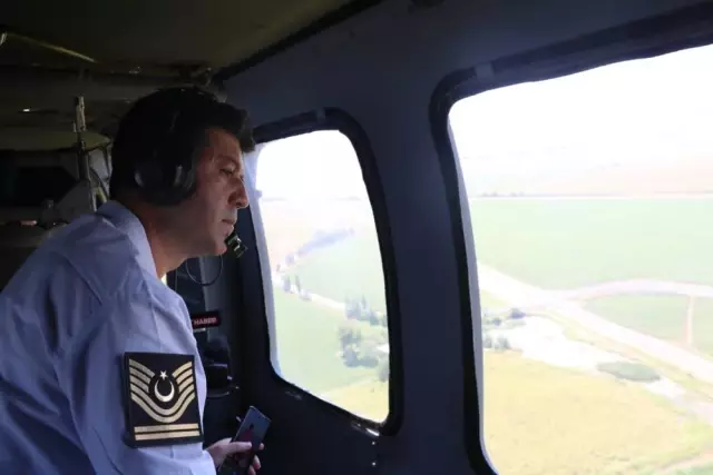 Son dakika haber: KAHRAMANMARAŞ - Polis ve jandarma ekipleri helikopter destekli trafik denetimi gerçekleştirdi