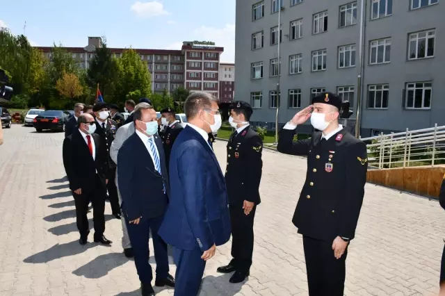 Karabük'te protokolden kurumlara bayram ziyareti