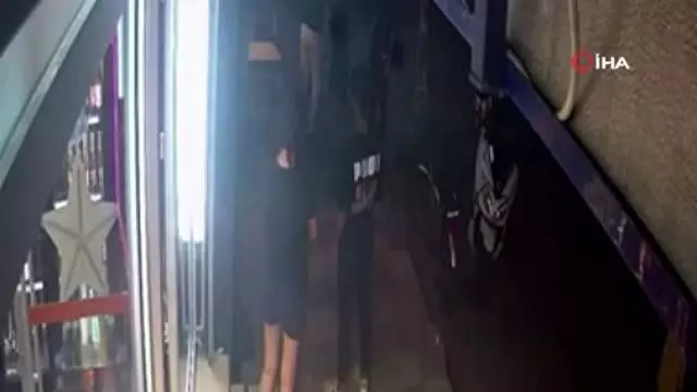 Kartal'da lüks siteyi kurşun yağmuruna tuttular