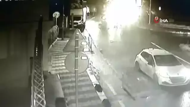 Kartal'da mafya dehşeti kamerada: Lüks siteyi kurşun yağmuruna tuttular