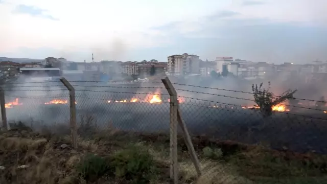 Son dakika haberi: Kırıkkale'de MKE arazinde yangın