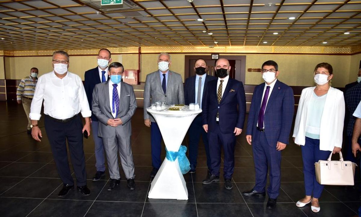 Manisa Protokolü Bayramlaştı