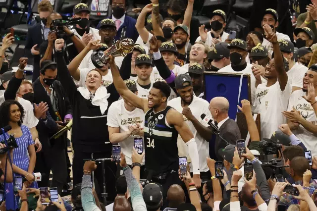 Milwaukee Bucks NBA şampiyonu oldu