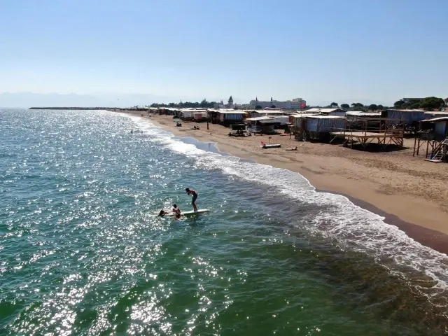 Otellerin yüzde yüz dolu olduğu Antalya'da 5 yıldızlı denize sıfır 'Çardak Beachte' tatili