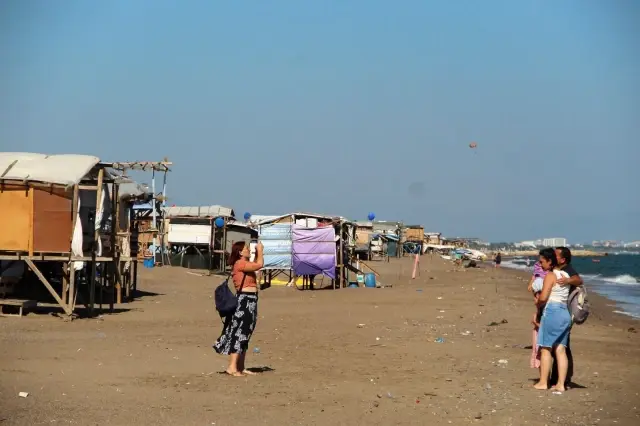 Otellerin yüzde yüz dolu olduğu Antalya'da 5 yıldızlı denize sıfır 'Çardak Beachte' tatili