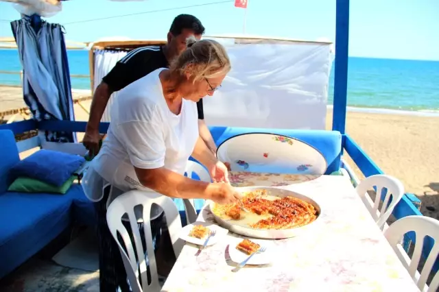 Otellerin yüzde yüz dolu olduğu Antalya'da 5 yıldızlı denize sıfır 'Çardak Beachte' tatili