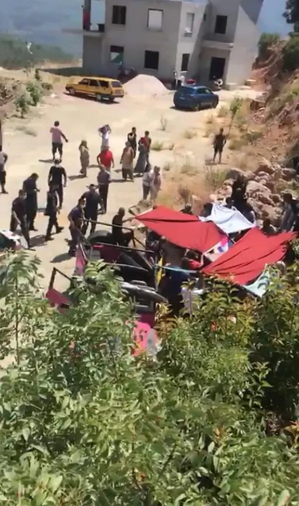 Son dakika gündem: SAFARİ ARACI ŞARAMPOLE YUVARLANDI 1 ÖLÜ, 9 YARALI Son dakika gündem: SAFARİ ARACI ŞARAMPOLE YUVARLANDI 1 ÖLÜ, 9 YARALI