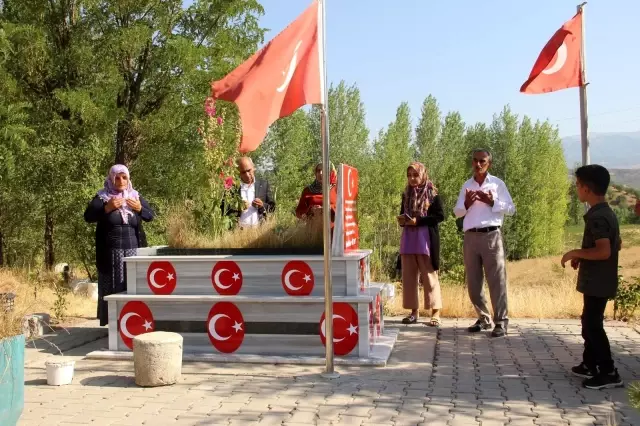 Şehitler bayramda unutulmadı Şehitler bayramda unutulmadı