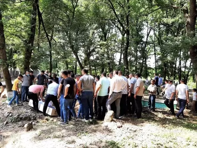 Serinlemek için girdiği suda boğulan Halil Sevil son yolculuğuna uğurlandı