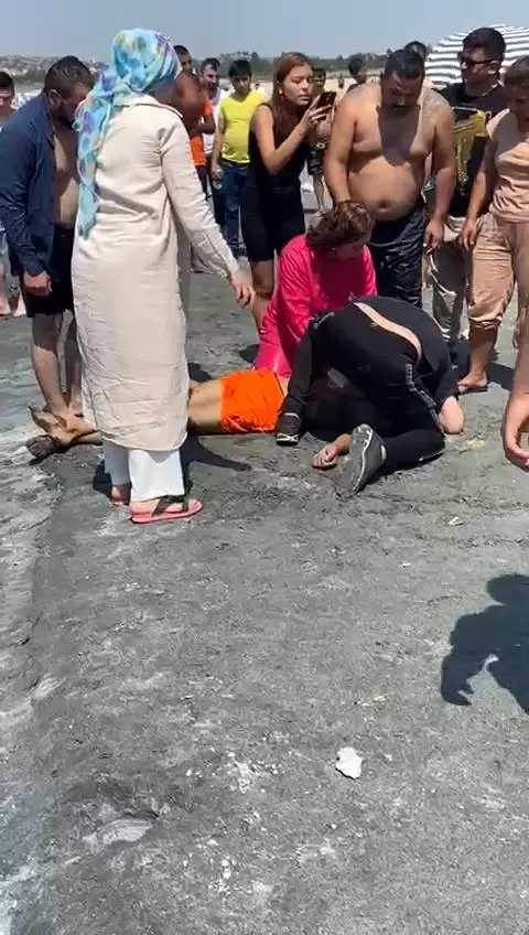 Son dakika: Serinlemek için Salda Gölü'ne giren genç boğularak hayatını kaybetti