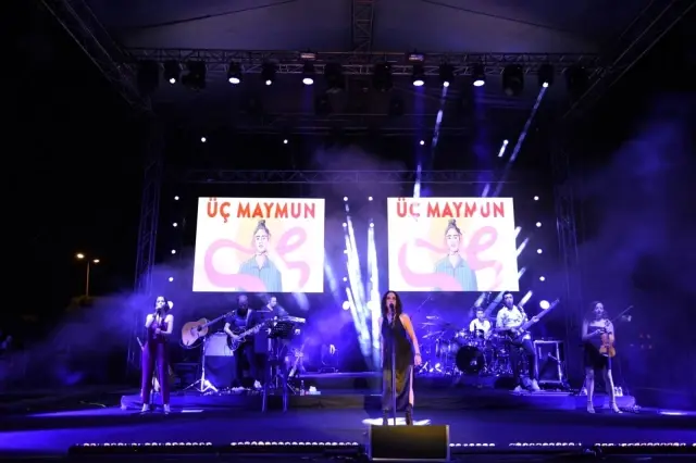 Sertap Erener üçte üç yaptı