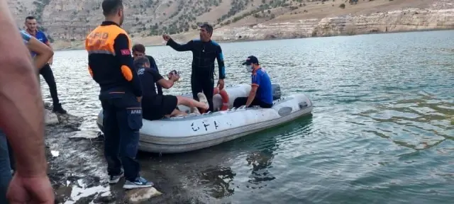 Siirt'te serinlemek için suya giren gencin cesedi bulundu Siirt'te serinlemek için suya giren gencin cesedi bulundu