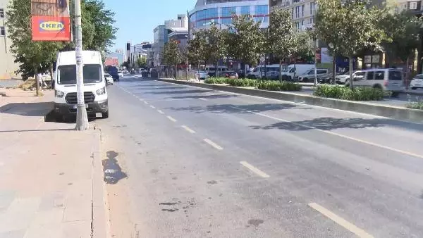 TAKSİNİN ÇARPTIĞI ÇOCUK METRELERCE SÜRÜKLENDİ O ANLAR KAMERADA