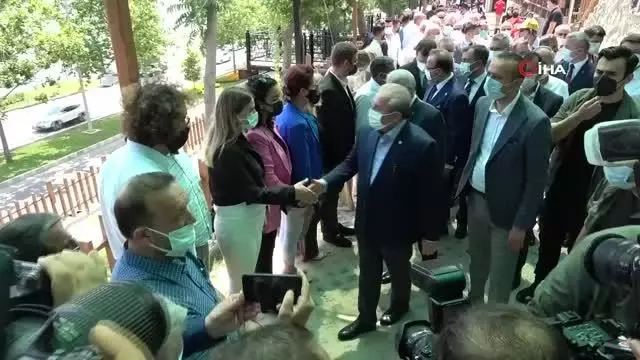 TBMM Başkanı Şentop, hem AB hem de ABD'ye sert çıktı: 'Böyle çifte standartlı bir dünyaya Türkiye'nin tahammülü yok' TBMM Başkanı Şentop, hem AB hem de ABD'ye sert çıktı: 'Böyle çifte standartlı bir dünyaya Türkiye'nin tahammülü yok'