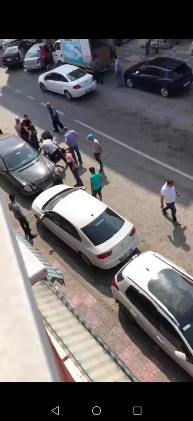 Türkeli'de motosiklet yayaya çarptı: 2 yaralı
