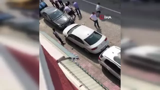 Türkeli'de motosiklet yayaya çarptı: 2 yaralı