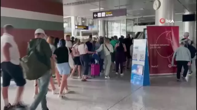 Son dakika haberi... Ukrayna'daki Lviv Havalimanı'nda bomba ihbarı